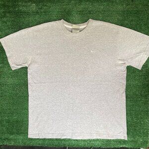 Vintage Y2K Nike Logo Shirt Gray Retro Swoosh Athletic Tee